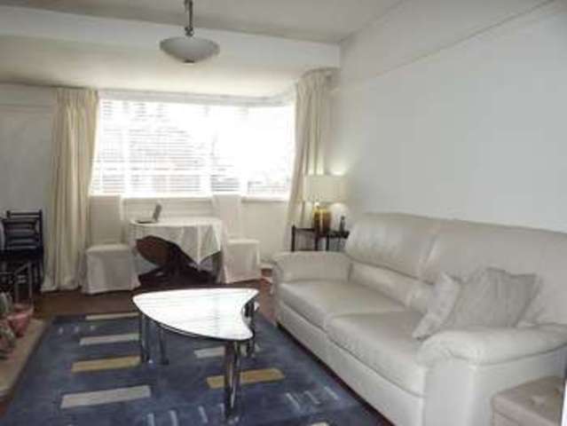  Image of 2 bedroom Flat for sale in Kings Keep Beaufort Road Kingston upon Thames KT1 at Beaufort Road Kingston Kingston upon Thames, KT1 2HP