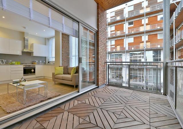  Image of 2 bedroom Flat to rent in Arbutus Street London E8 at Haggerston London Dalston, E8 4DT
