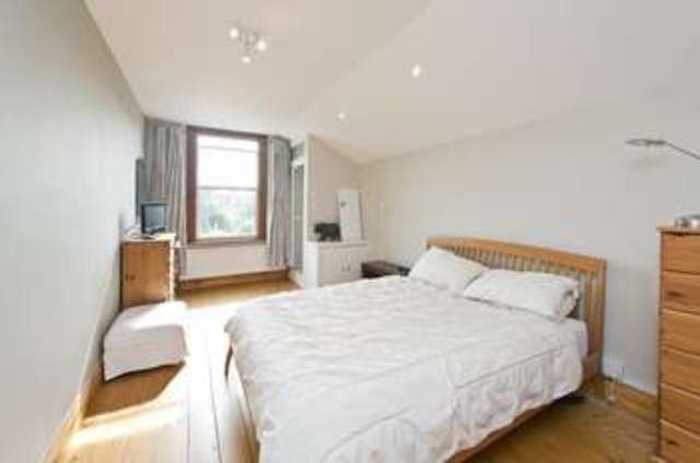  Image of 4 bedroom Detached house to rent in Kingswood Road London SW2 at Kingswood Road  London, SW2 4JE
