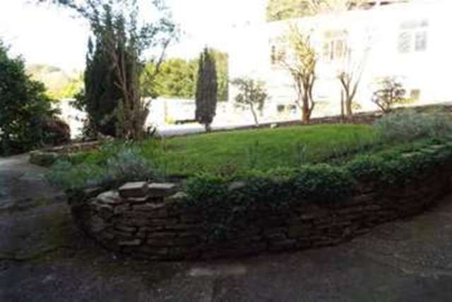  Image of 1 bedroom Flat to rent in Wimborne Road Winton Bournemouth BH2 at Bournemouth, BH2 6NG