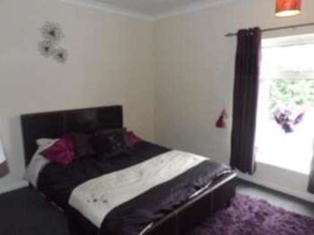  Image of 2 bedroom Terraced house for sale in Laurel Avenue Mansfield NG18 at Mansfield Nottinghamshire Mansfield, NG18 2RY