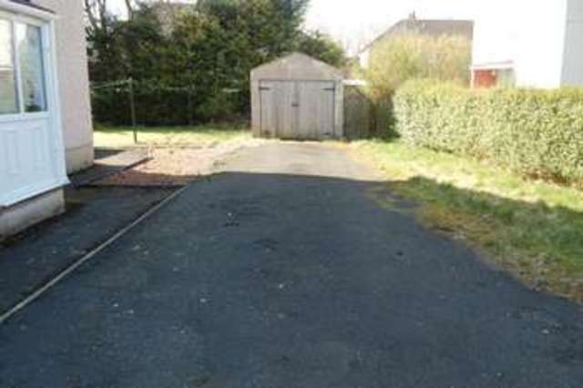  Image of 3 bedroom Flat for sale in Levernside Road Glasgow G53 at Levernside Road  Pollok, G53 5NG