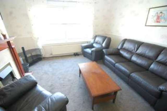  Image of 3 bedroom Flat for sale in Levernside Road Glasgow G53 at Levernside Road  Pollok, G53 5NG