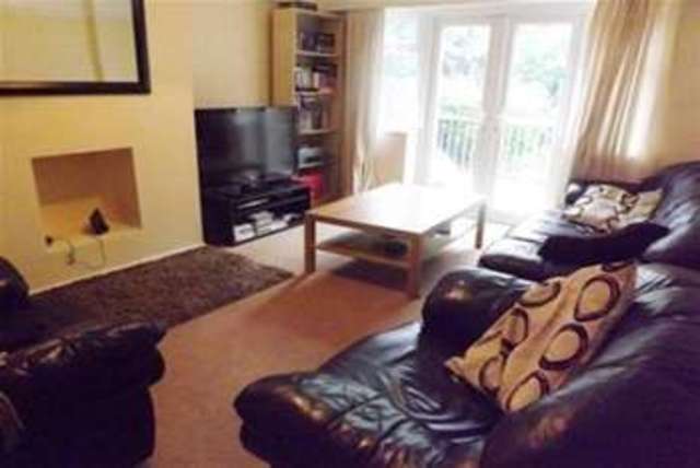  Image of 3 bedroom Detached house to rent in Lynn Avenue Sale M33 at Sale, M33 7BW