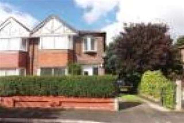  Image of 3 bedroom Detached house to rent in Lynn Avenue Sale M33 at Sale, M33 7BW