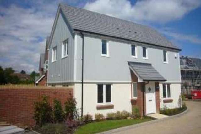  Image of 4 bedroom Detached house to rent in Hann Garden Lytchett Matravers Poole BH16 at Lytchett Matravers Poole, BH16 6FD
