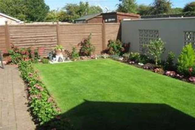  Image of 2 bedroom Bungalow to rent in Magnolia Avenue Weston-super-Mare BS22 at Weston-super-Mare, BS22 6RG