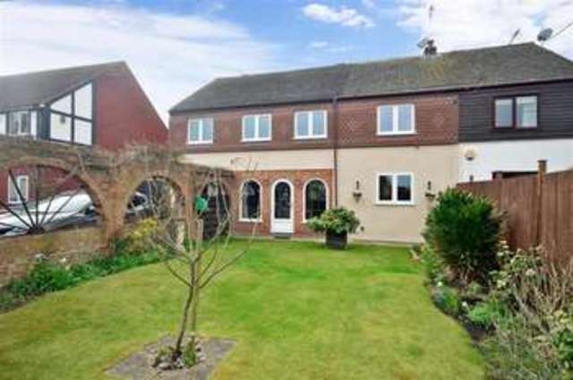  Image of 4 bedroom Detached house for sale in Main Road Sutton At Hone Dartford DA4 at Sutton At Hone Dartford Dartford, DA4 9HP