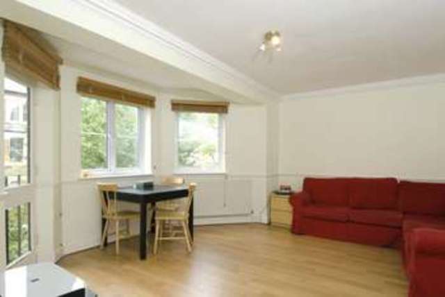  Image of 2 bedroom Flat to rent in Melrose Gardens London W6 at Melrose House  Melrose Gardens, W6 7RW