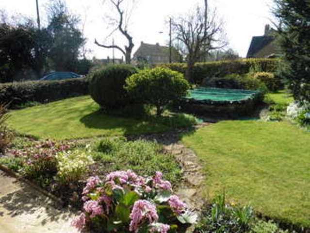  Image of 4 bedroom Detached house for sale in Worton Road Middle Barton Chipping Norton OX7 at Middle Barton  Oxfordshire, OX7 7EE