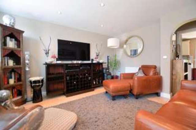  Image of 3 bedroom Semi-Detached house for sale in Monarch Drive Shinfield Reading RG2 at Shinfield  Reading, RG2 9EW