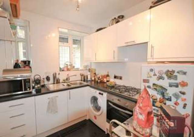  Image of 2 bedroom Flat to rent in Montagu Mansions London W1U at Montagu Mansions  London, W1U 6LG