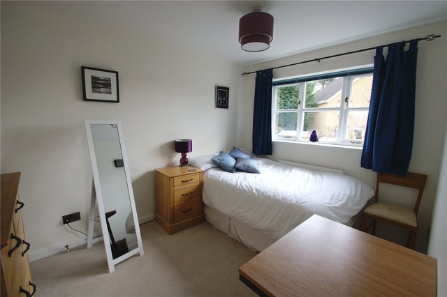  Image of 2 bedroom Terraced house for sale in Montague Close Wokingham RG40 at Wokingham Berkshire Wokingham, RG40 5PF