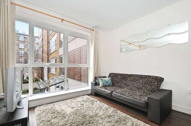  Image of 1 bedroom Apartment to rent in Bromyard Avenue London W3 at Bromyard Avenue Acton London, W3 7FL