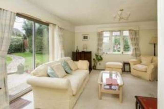  Image of 3 bedroom Bungalow for sale in Brook Avenue New Milton BH25 at New Milton Hampshire New Milton, BH25 5HD