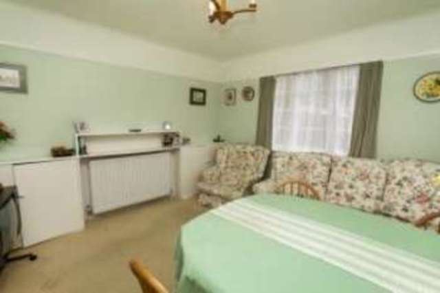  Image of 3 bedroom Bungalow for sale in Brook Avenue New Milton BH25 at New Milton Hampshire New Milton, BH25 5HD
