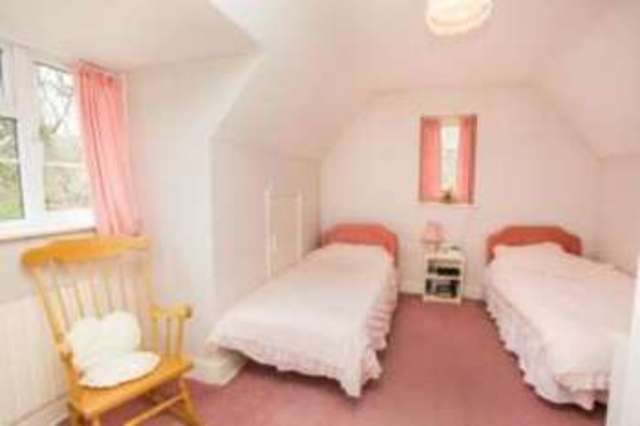  Image of 3 bedroom Bungalow for sale in Brook Avenue New Milton BH25 at New Milton Hampshire New Milton, BH25 5HD