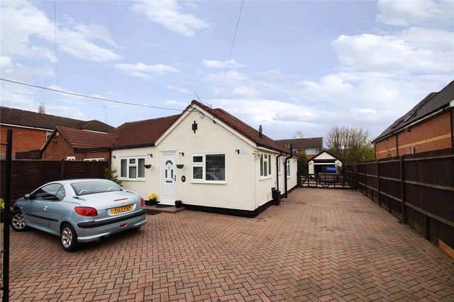  Image of 3 bedroom Detached house to rent in Owlsmoor Road Owlsmoor Sandhurst GU47 at Sandhurst Berkshire Sandhurst, GU47 0SP