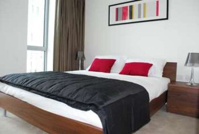  Image of 1 bedroom Flat for sale in Pan Peninsula Square London E14 at Canary Wharf, E14 9HD