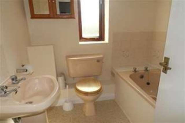  Image of 2 bedroom Detached house to rent in Meadenvale Peterborough PE1 at Peterborough, PE1 5PX