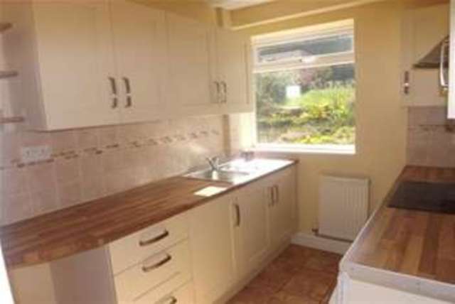  Image of 3 bedroom Semi-Detached house to rent in Pentre Road Halkyn Holywell CH8 at Holywell, CH8 8BS