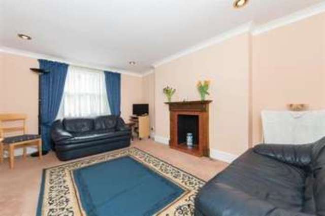  Image of 2 bedroom Flat for sale in Philbeach Gardens London SW5 at Earls Court London Earl