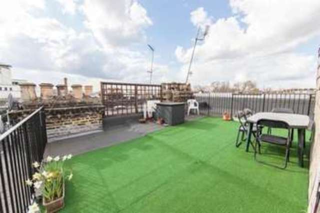  Image of 2 bedroom Flat for sale in Philbeach Gardens London SW5 at Earls Court London Earl
