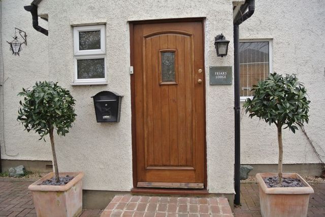  Image of 4 bedroom Semi-Detached house for sale in Pinfold Lane Stamford PE9 at Pinfold Lane  Stamford, PE9 2ET