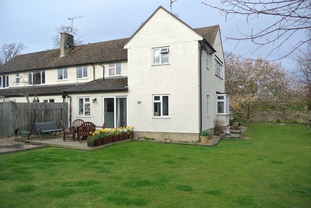  Image of 4 bedroom Semi-Detached house for sale in Pinfold Lane Stamford PE9 at Pinfold Lane  Stamford, PE9 2ET