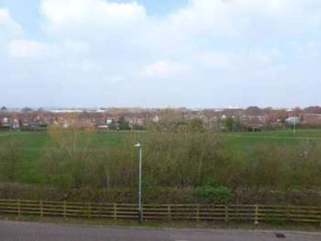  Image of 3 bedroom Terraced house to rent in Plantagenet Park Heathcote Warwick CV34 at Heathcote Warwick Warwick, CV34 6EX