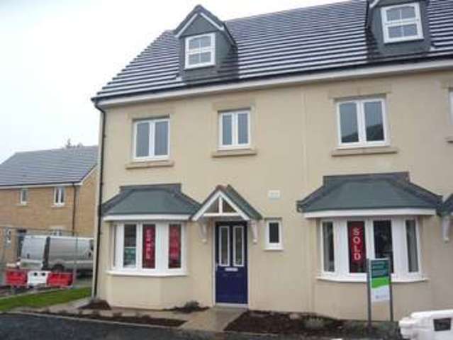  Image of 4 bedroom End of Terrace for sale in Tyle Glas North Cornelly Bridgend CF33 at Woodland Gardens  Bridgend, CF33 4ED