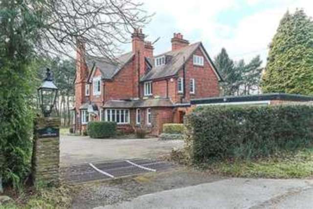  Image of 5 bedroom Detached house for sale in Radford Road Alvechurch Birmingham B48 at Radford Road  Alvechurch, B48 7SS