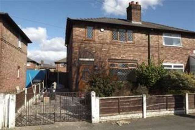  Image of 2 bedroom Semi-Detached house to rent in Reynolds Street Warrington WA4 at Warrington, WA4 1TW