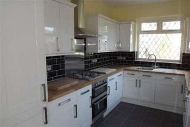  Image of 2 bedroom Semi-Detached house to rent in Reynolds Street Warrington WA4 at Warrington, WA4 1TW