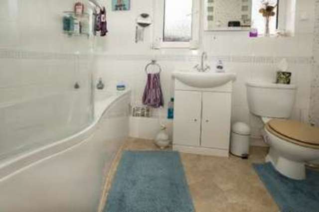  Image of 2 bedroom Detached house for sale in Riley Road Tilehurst Reading RG30 at Riley Road  Reading, RG30 4UX