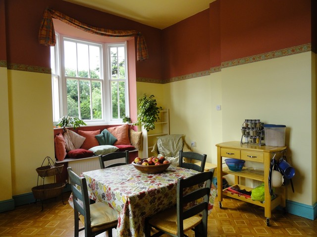  Image of 2 bedroom Flat to rent in Rogers Croft Woughton on the Green Milton Keynes MK6 at Woughton On The Green  Woughton on the Green, MK6 3DB