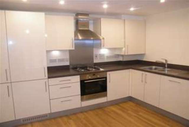  Image of 1 bedroom Flat to rent in Skerne Road Kingston upon Thames KT2 at Kingston upon Thames, KT2 5AD