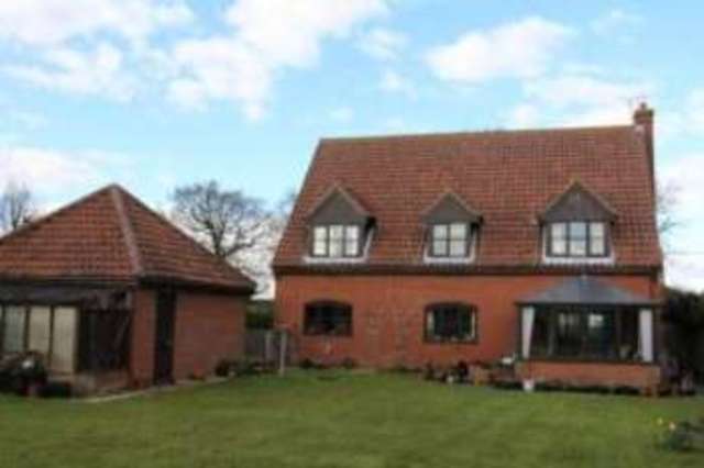  Image of 4 bedroom Detached house for sale in The Street Rumburgh Halesworth IP19 at Rumburgh Halesworth Rumburgh, IP19 0JY