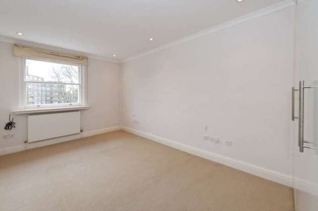  Image of 2 bedroom Flat to rent in Rutland Gate London SW7 at Rutland Gate Knightsbridge London, SW7 1BL