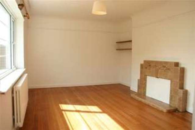  Image of Property to rent in Oaklands Avenue Saltdean Brighton BN2 at Brighton, BN2 8PA