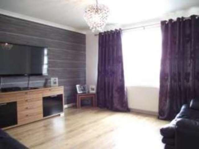  Image of 3 bedroom Terraced house for sale in Sandpiper Drive East Kilbride Glasgow G75 at East Kilbride Glasgow Jackton, G75 8UW