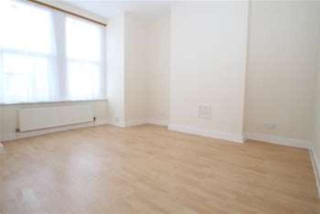  Image of 1 bedroom Detached house to rent in Sangley Road London SE6 at London, SE6 2JS