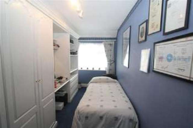  Image of 5 bedroom Semi-Detached house for sale in Savoy Close Edgware HA8 at Savoy Close  Edgware, HA8 7QF