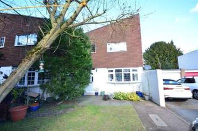  Image of 3 bedroom End of Terrace for sale in Shillibeer Walk Chigwell IG7 at Chigwell Essex Chigwell, IG7 6JA