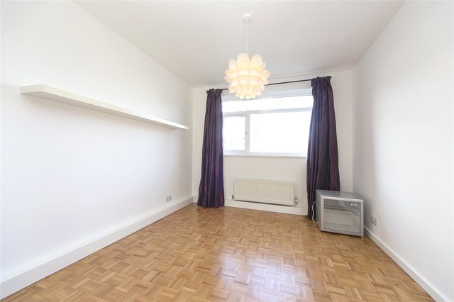  Image of 3 bedroom Flat to rent in Skipworth Road London E9 at South Hackney London South Hackney, E9 7JH
