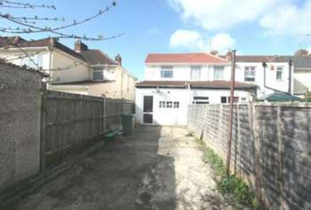  Image of 1 bedroom Semi-Detached house for sale in Waterbeach Road Slough SL1 at Slough, SL1 3LA
