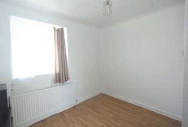  Image of 1 bedroom Semi-Detached house for sale in Waterbeach Road Slough SL1 at Slough, SL1 3LA