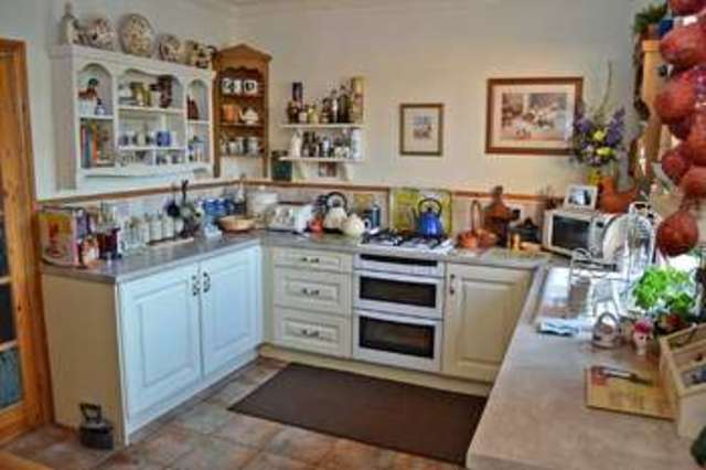  Image of 2 bedroom Cottage for sale in South Lane Netherton Wakefield WF4 at Netherton Wakefield West Yorkshire, WF4 4HZ