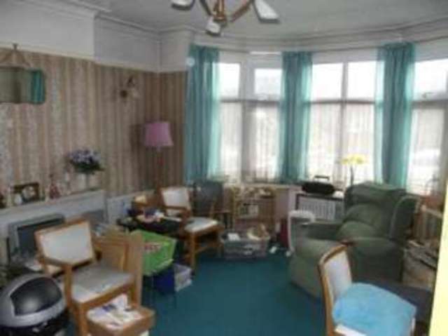  Image of 3 bedroom Detached house for sale in Raymond Road Shirley Southampton SO15 at Southampton  Shirley, SO15 5AG