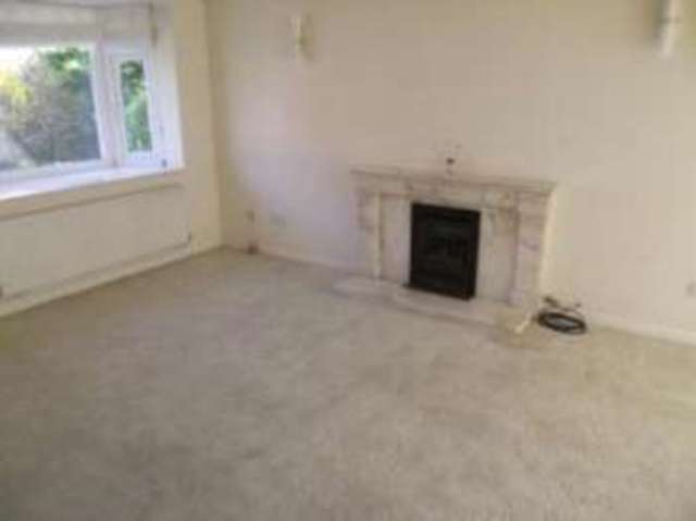  Image of 3 bedroom Detached house for sale in Camellia Gardens Southampton SO18 at Southampton Hampshire Swaythling, SO18 2RR